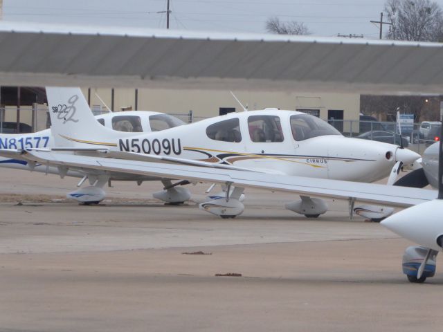 Cirrus SR-22 (N5009U)