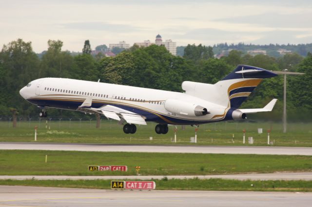 Boeing 727-100 (ZS-PVX)