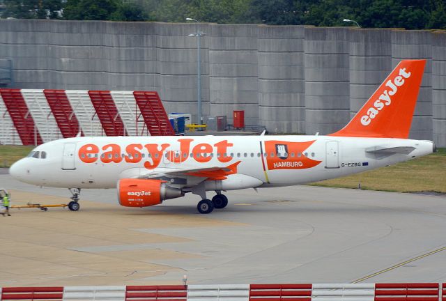 Airbus A319 (G-EZBG)