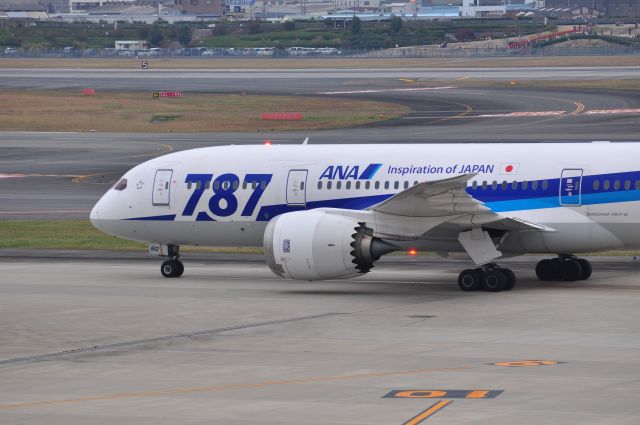 Boeing 787-8 (JA812A)