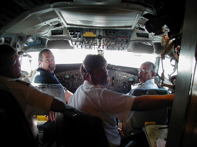 Boeing 727-100 (N25AZ) - Enroute from La Paz, Bolivia to Salvador, Brasil