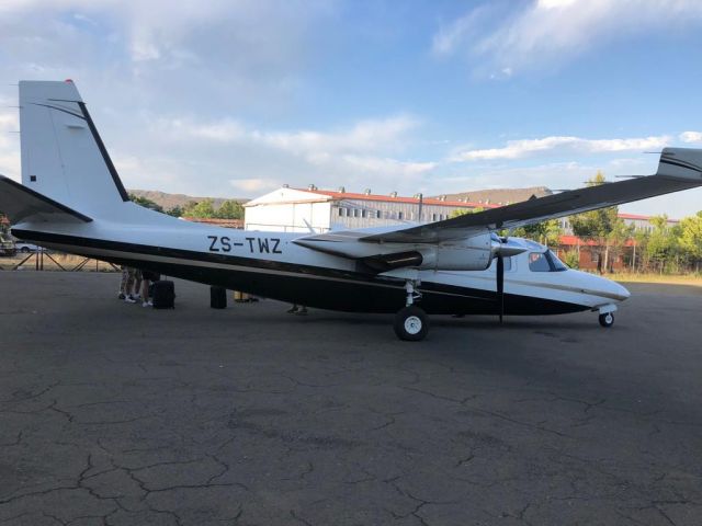 Gulfstream Aerospace Jetprop Commander (ZS-TWZ) - Photo posted with permission from the owner. An early Saturday morning flight from Queenstown to Lansaria, Johannesburg. A nice 695A TURBO COMMANDER JETPROP 1000