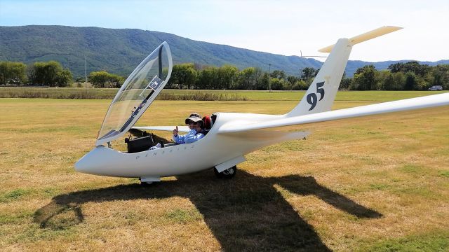 Unknown/Generic Glider (N92GW)