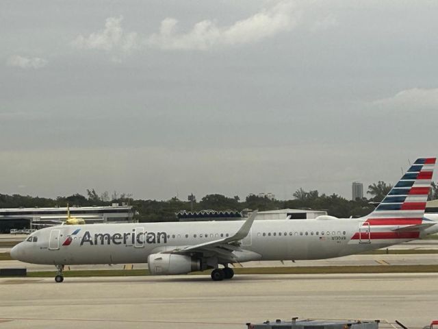 N130AW —