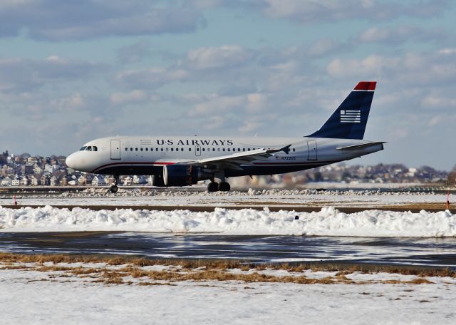 Airbus A319 (N722US) - RWY27 arrival on a sunny winter day on FlightAware.Com ! 03/20/19