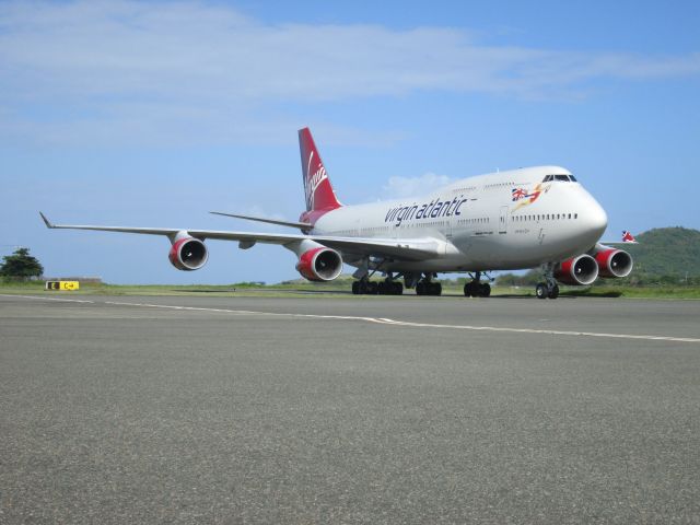 Boeing 747-400 (G-VGAL)