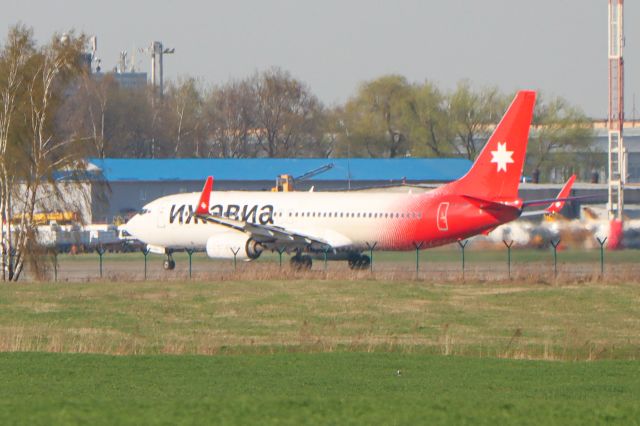 Boeing 737-800 (RA-73184)
