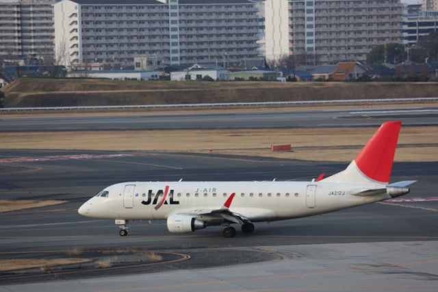 Embraer 170/175 (JA212J)