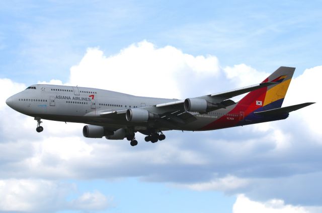 Boeing 747-400 (HL7428)