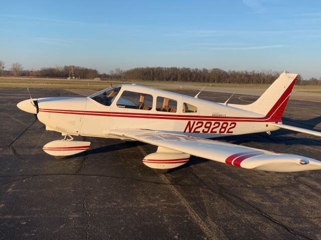 Piper Cherokee (N29282)