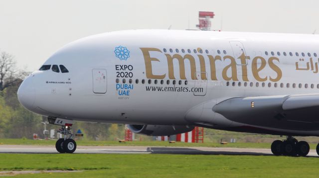 Airbus A380-800 (A6-EEA) - EK18 EGCC TO OMDB