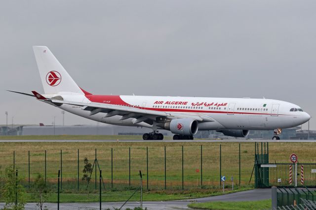 Airbus A330-200 (7T-VJZ)