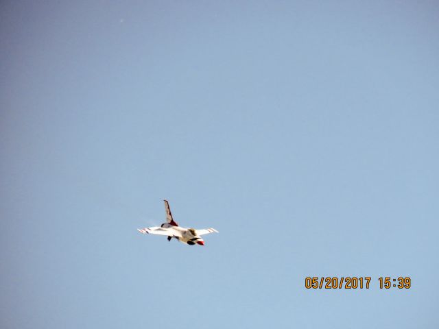 Lockheed F-16 Fighting Falcon (92-3896)