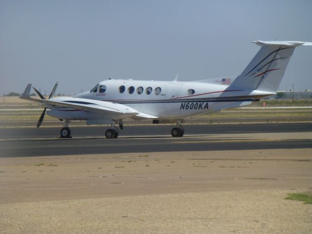 Beechcraft Super King Air 200 (N600KA)