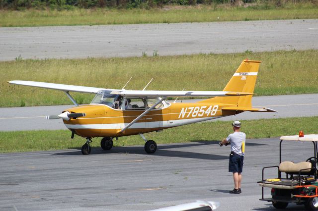Cessna Skyhawk (N78548)