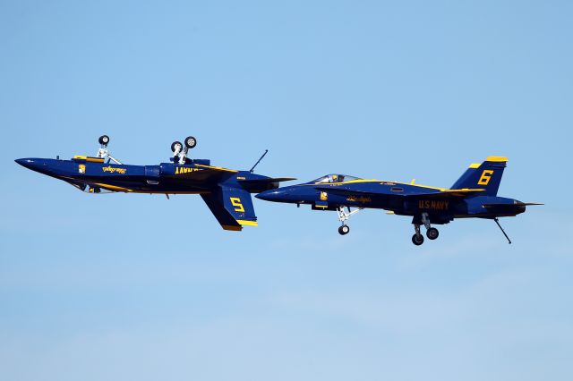 McDonnell Douglas FA-18 Hornet — - Blue Angels at the Pensacola community show.