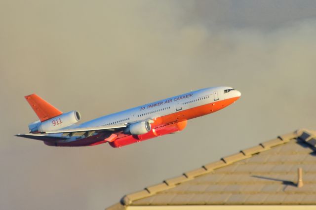 McDonnell Douglas DC-10 (N17085) - June 2017 California