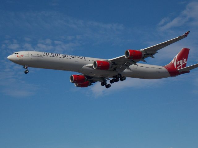 Airbus A340-600 (G-VRED)