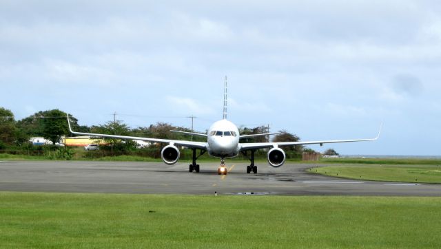 Boeing 757-200 (N190AA)