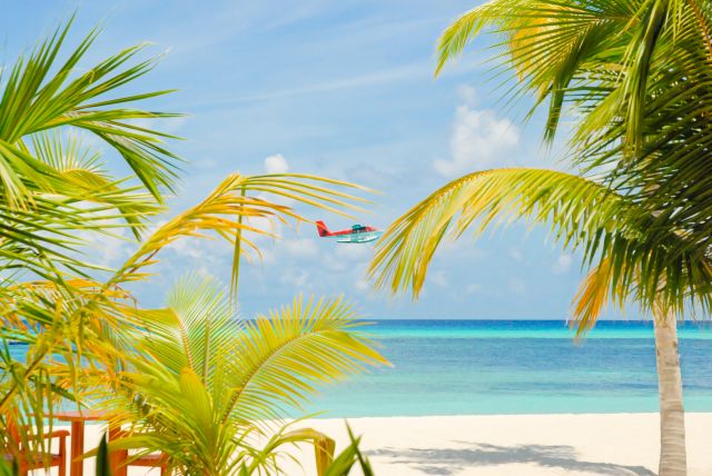 De Havilland Canada Twin Otter (8Q-MAJ) - Take Off in paradise