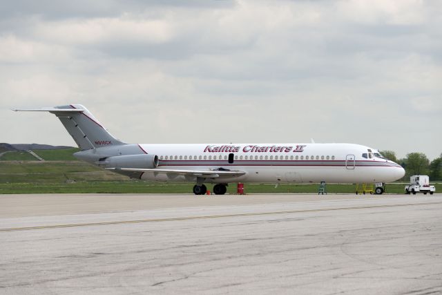 McDonnell Douglas DC-9-30 (N916CK) - N916CK  Douglas  DC-9-33F  KFS  KYIP  20130510