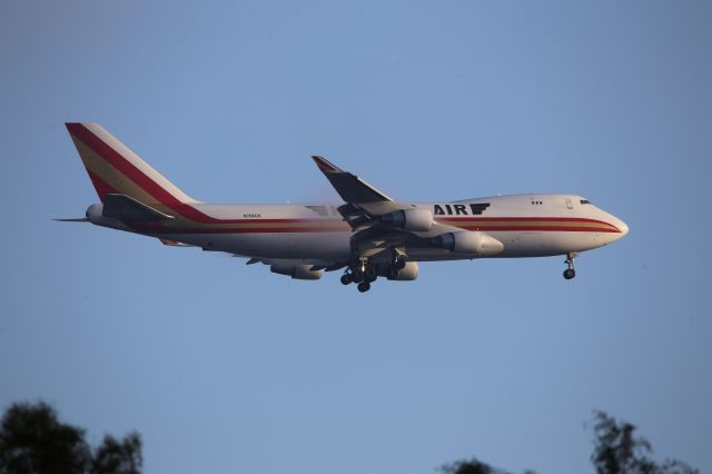Boeing 747-400 (N706CK)