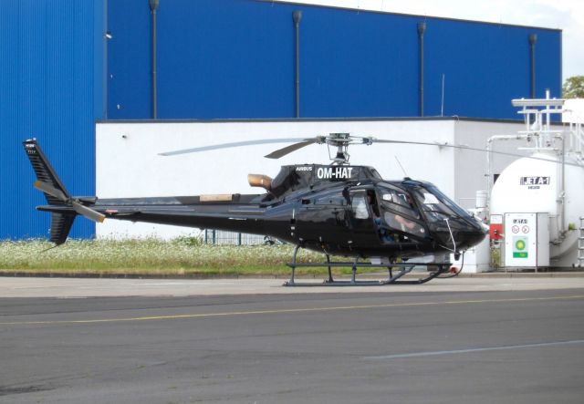 Eurocopter AS-350 AStar (OM-HAT)