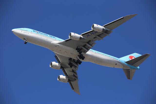 BOEING 747-8 (HL7636)