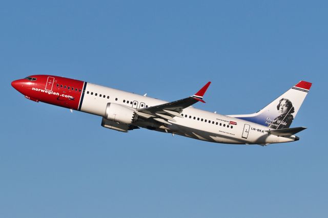 Boeing 737 MAX 8 (LN-BKA) - "Oscar Wilde" returning to Stockholm as NAX4480.