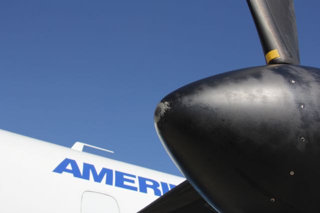 Embraer EMB-120 Brasilia (N566SW)