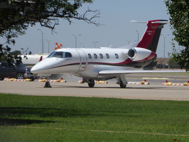 Eclipse 500 (N377N)