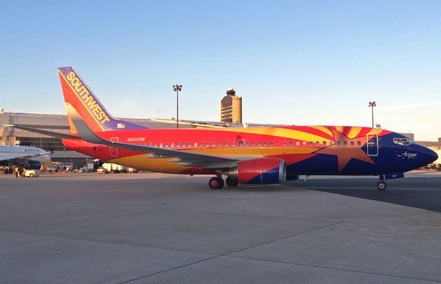 BOEING 737-300 (N383SW) - Arizona One special livery @ KBOS Logan