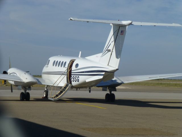 Beechcraft Super King Air 200 (N929SG)