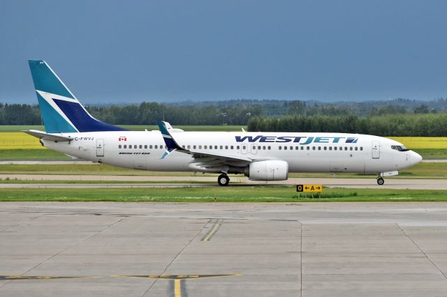 Boeing 737-800 (C-FWVJ)