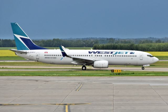 Boeing 737-800 (C-FWVJ)