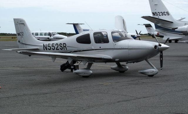 Cirrus SR-22 (N552SR)