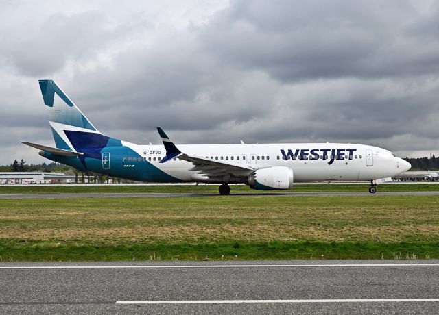 Boeing 737 MAX 8 (C-GFJO)