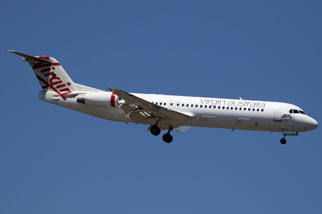 Fokker 100 (VH-FNN) - on 14 November 2018