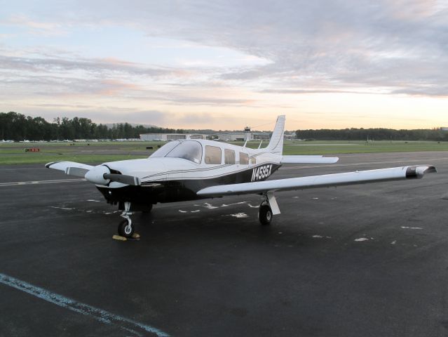 Piper Saratoga/Lance (N4595X) - Nice personal travel aircraft.