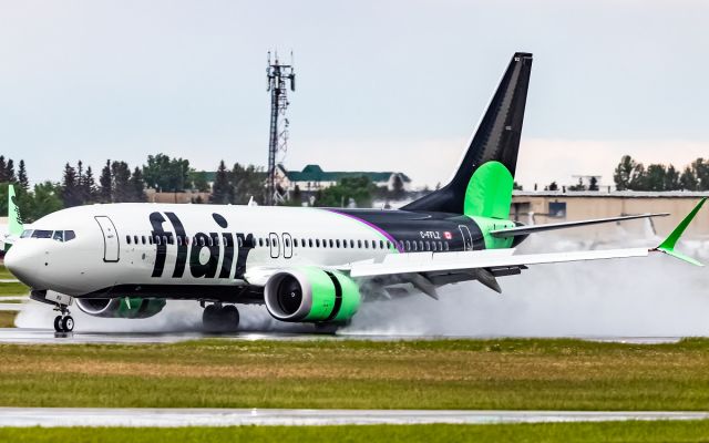 Boeing 737 MAX 8 (C-FFLZ)
