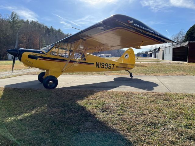 CHRISTEN Husky (N199ST) - Pretty day to FLY at Lower Creek Airport 