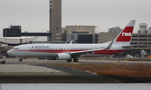 Boeing 737-800 (N915NN)