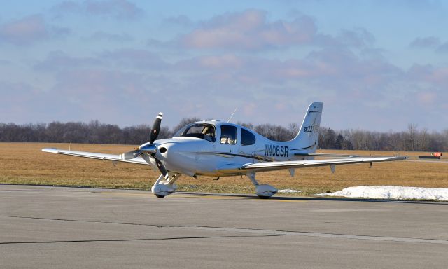 Cirrus SR-22 (N406SR) - Cirrus SR22 N406SR in Urbana Grimes Field Municipal Airport