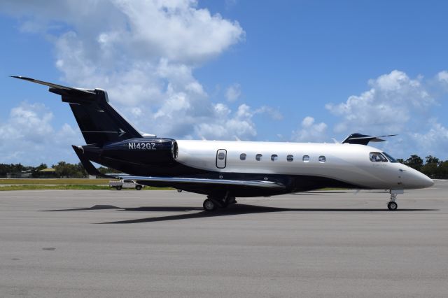 Embraer Legacy 550 (N142GZ) - Embraer EMB-550 Legacy 500 N142GZ at Sunshine Coast Airport first visit Feb 11, 2015 