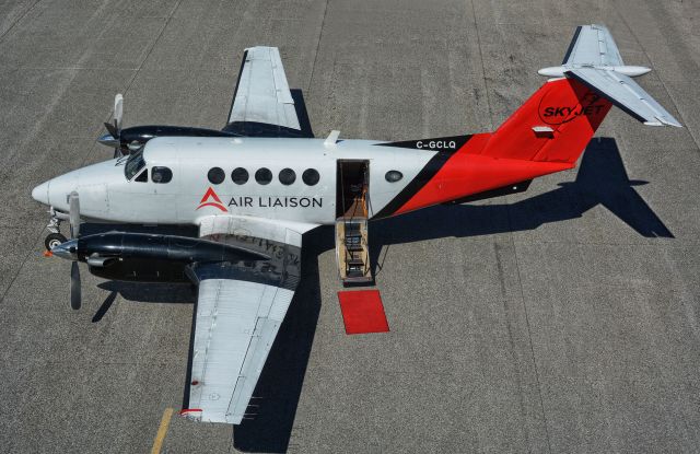 Beechcraft Super King Air 200 (C-GCLQ)