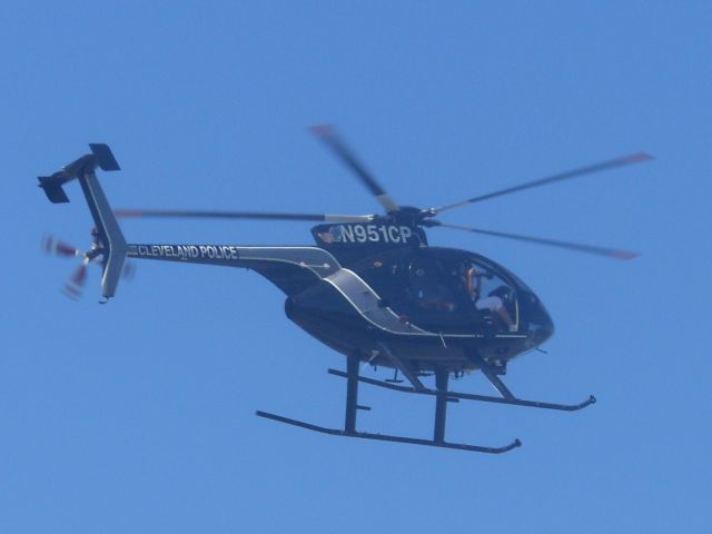 MD Helicopters MD 500 (N951CP)