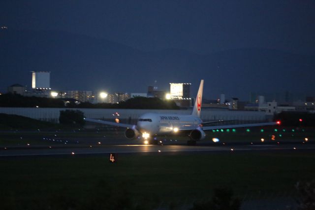 BOEING 767-300 (JA658J)