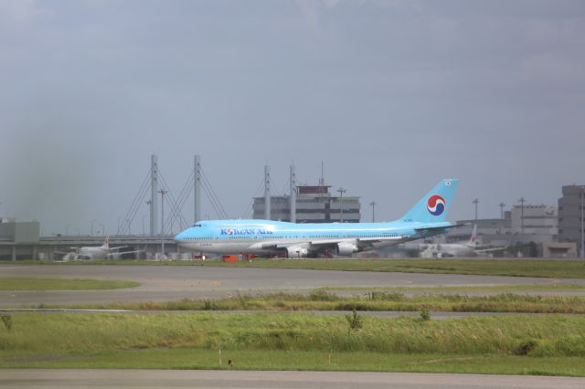 Boeing 747-400 (HL7460)