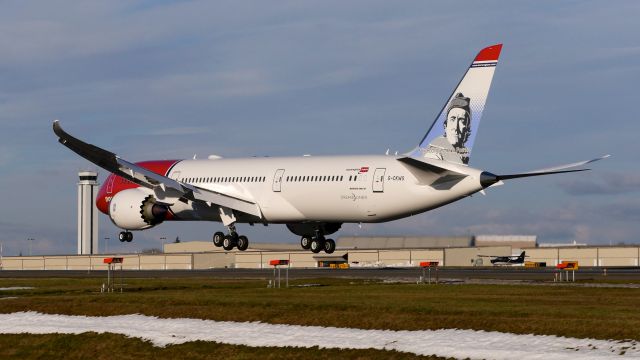 Boeing 787-9 Dreamliner (G-CKWS) - BOE837 on short final to Rwy 34L to complete a B1 flight on 2.17.19. (ln 813 / cn 63319).