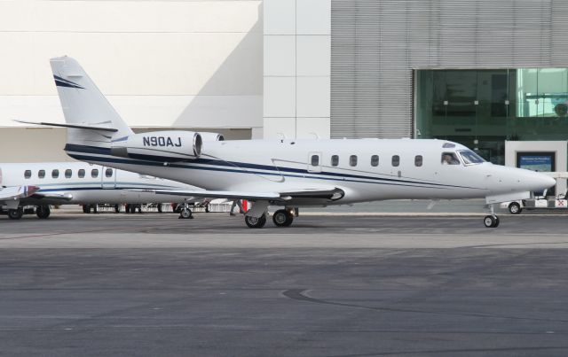 IAI Gulfstream G100 (N90AJ)